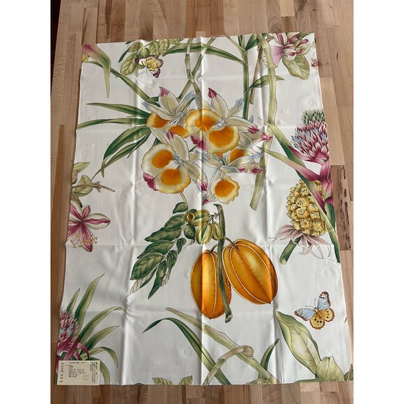 Lee Jofa Fabric Samples 3 Pieces 26 X 36 100% Cotton White Floral Orchids Borneo - Picture 2 of 12